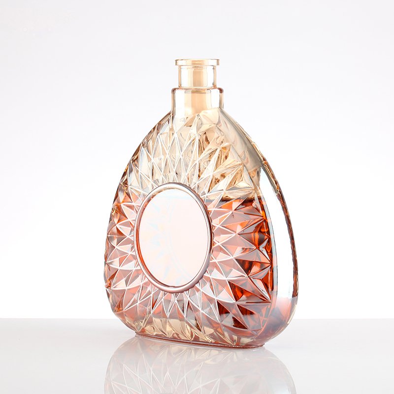 China Supplier Luxury Large Glass Bottles 750ml Milk Glass Wine Industrial Use Clear White Open Cap Square Shape Engraved