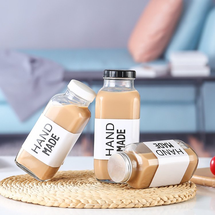 8oz 12oz 16oz 250ml 350ml 500ml 950ml Clear French Square Glass Beverage Bottle for Fruit Juice With Airtight Screw Cap
