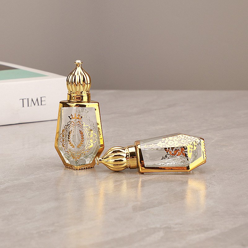 high quality Golden perfume bottle 10ml 15ml perfume oil roll on glass bottle with roller ball perfume bottle