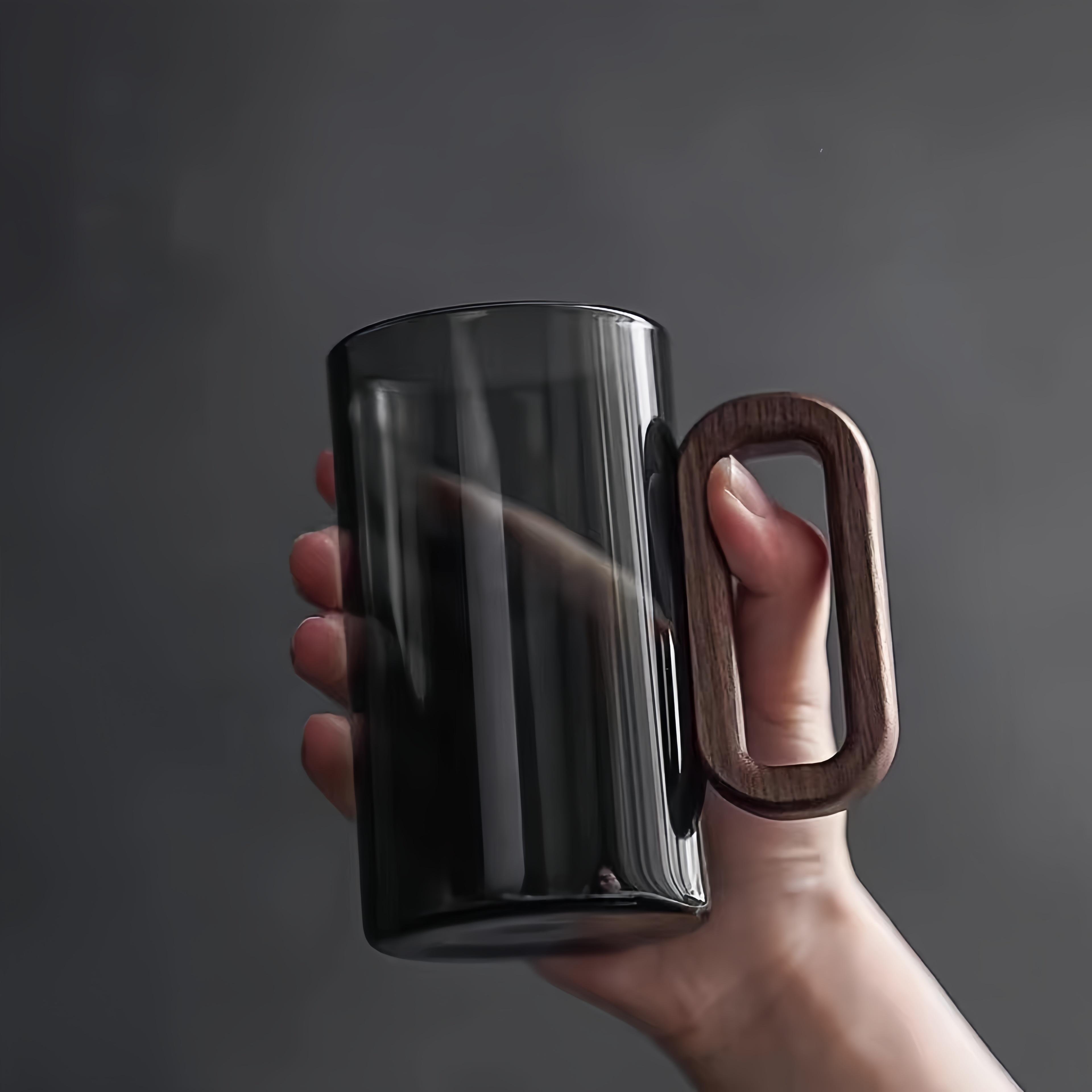 Creative wooden handle single tier glass cup high borosilicate glass tea cups glass water cup