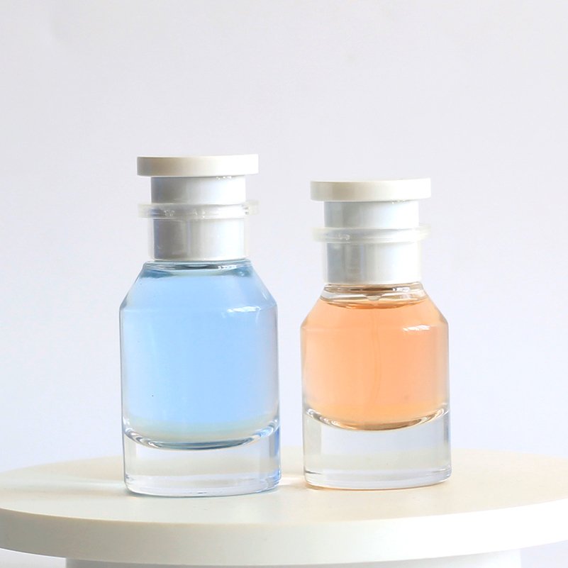 Wholesale Fancy Pperfume Bottles 30ml 50ml 100ml Spray Cap Empty Refill Glass Bottle Perfume With White Cover