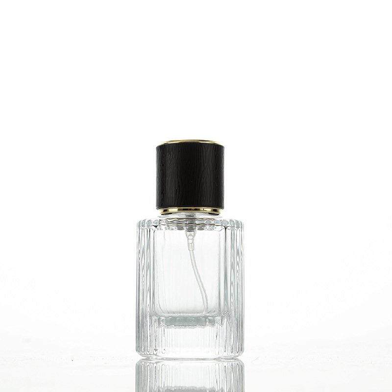 Wholesale custom made glass perfume bottles luxury recyclable 30ml 50ml100ml fragrance empty glass bottle glass spray bottle
