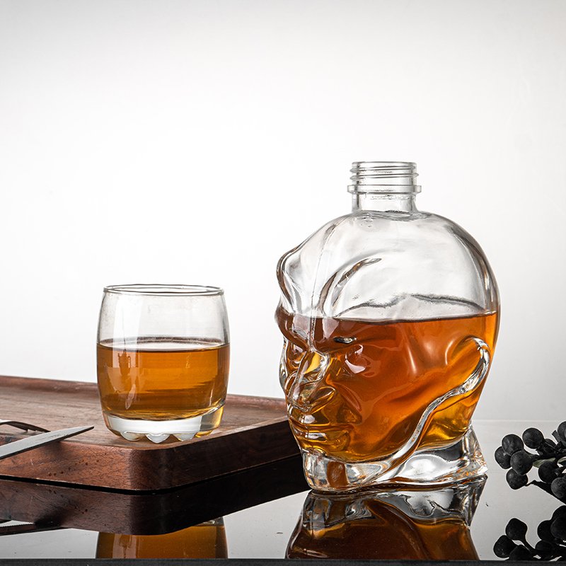 wholesale 500ml luxury liquor juice glass bottles for alcoholic beverages with wooden bottle caps