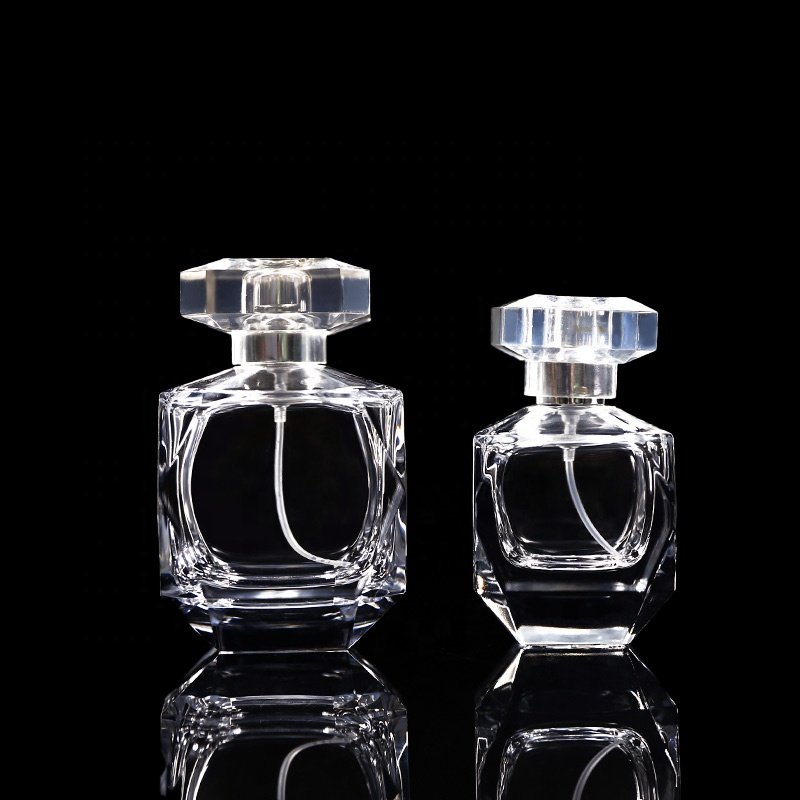 Hot sell crystal glass perfume bottles 50cl spray pump perfume bottles with sarin cap