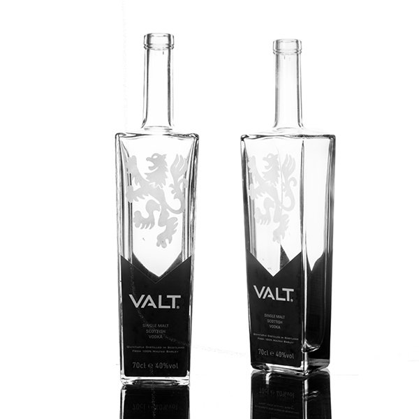 painting color square shape vodka brandy liquor glass bottle 750ml