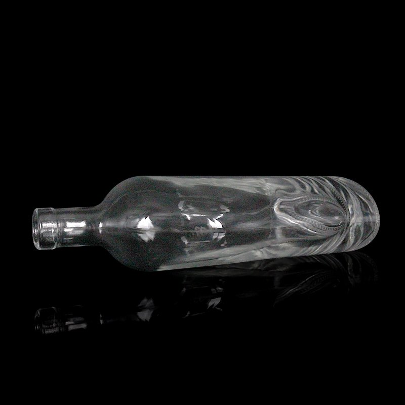 Wholesale 750ml 700ml rum whiskey whisky vodka gin spirits glass bottle with cork stopper