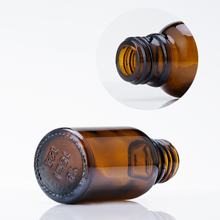 Customized refillable 15 ML 0.5oz 0.5 OZ Glass Dropper bottle With Transparent Clear Hood Lid Cover