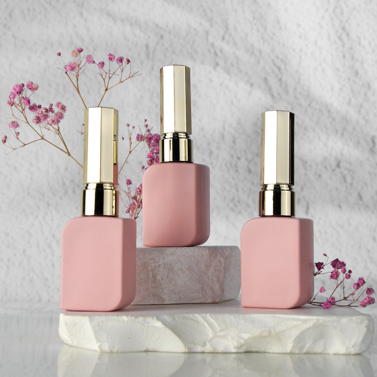Manufacture OEM New Mould 15ml Empty Glass Bottle For Uv Gel Nail Polish Custom Color Pink Black White Gel Polish Bottle