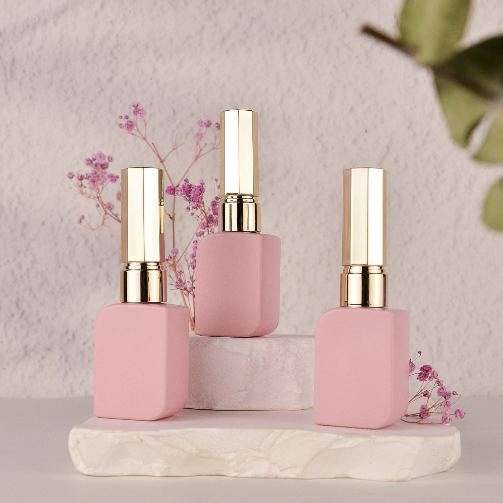 Manufacture OEM New Mould 15ml Empty Glass Bottle For Uv Gel Nail Polish Custom Color Pink Black White Gel Polish Bottle