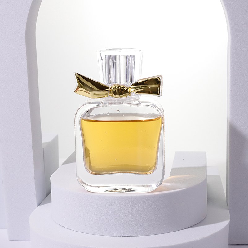 New Design High Quality 50ml Glass Bottle Cosmetic Packaging Empty Spray Bottle 30ml Glass Perfume Bottles