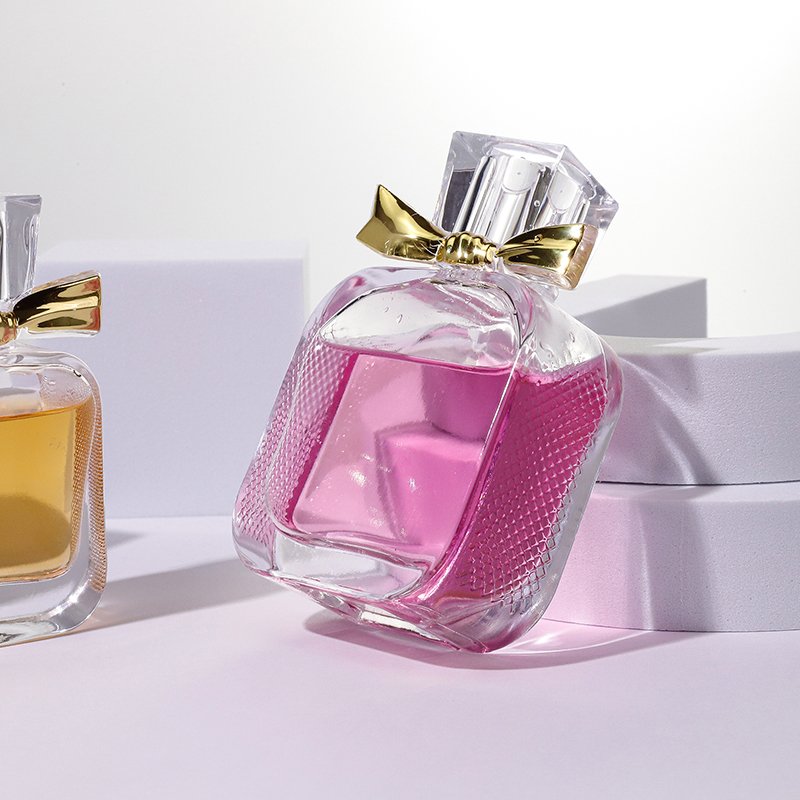 New Design High Quality 50ml Glass Bottle Cosmetic Packaging Empty Spray Bottle 30ml Glass Perfume Bottles