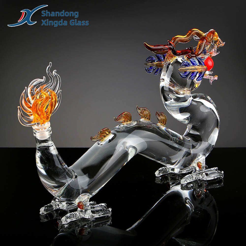 Wholesale Handmade Blown Borosilicate Liquor Colorful Dragon Whiskey Decanter Clear Glass Bottle Decanter Manufacturer