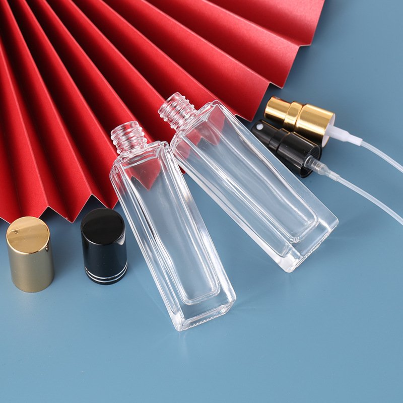 2023 Hot Quality Wholesale Square Perfume Glass Bottle Perfume Separate Bottles