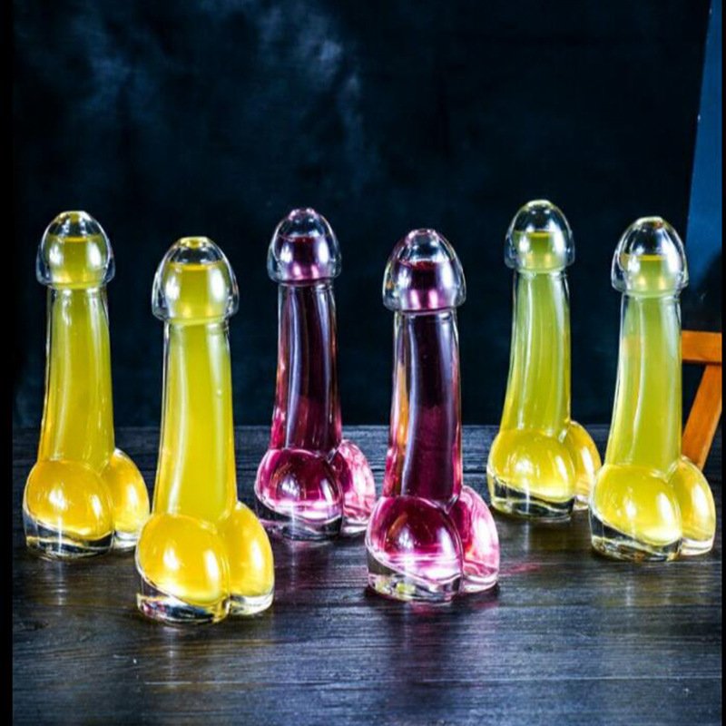 Hot selling penis shaped glass bottle penis cocktail glass bar tableware pure high borosilicate bottle penis shaped shooting gla