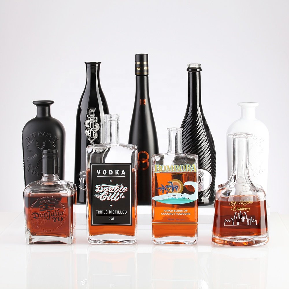 Fully recyclable glass bottle 500ml 700ml 750ml with wood cork top