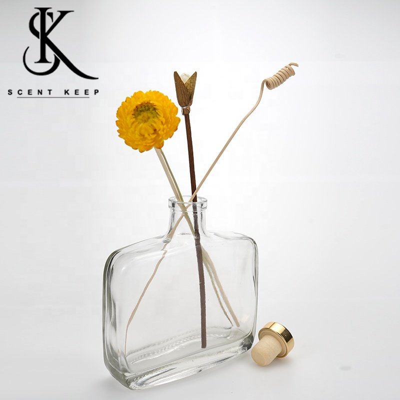 Unique Wholesale Luxury Diffuser Glass Bottle Flower reed diffuser Home Fragrance Flower Scents Glass Bottle