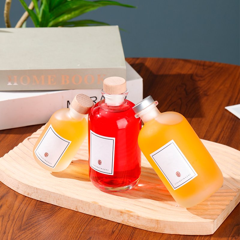 Free Sample 100ml 250ml 300ml 375ml 500ml Glass Empty Bottles Liquor Wine Gin Whisky Vodka Spirits Glass Bottle With Cork Lid
