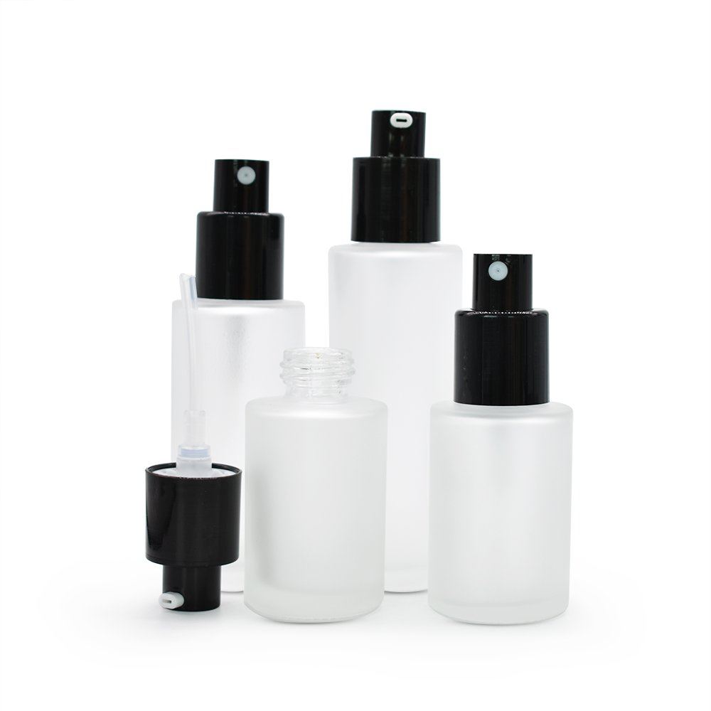 luxury 30ml 60ml 100ml frosted clear glass spray mist bottle with black cap