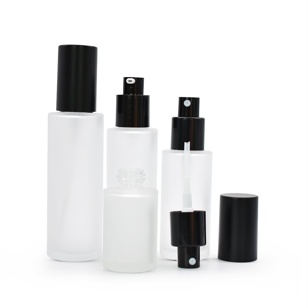 luxury 30ml 60ml 100ml frosted clear glass spray mist bottle with black cap