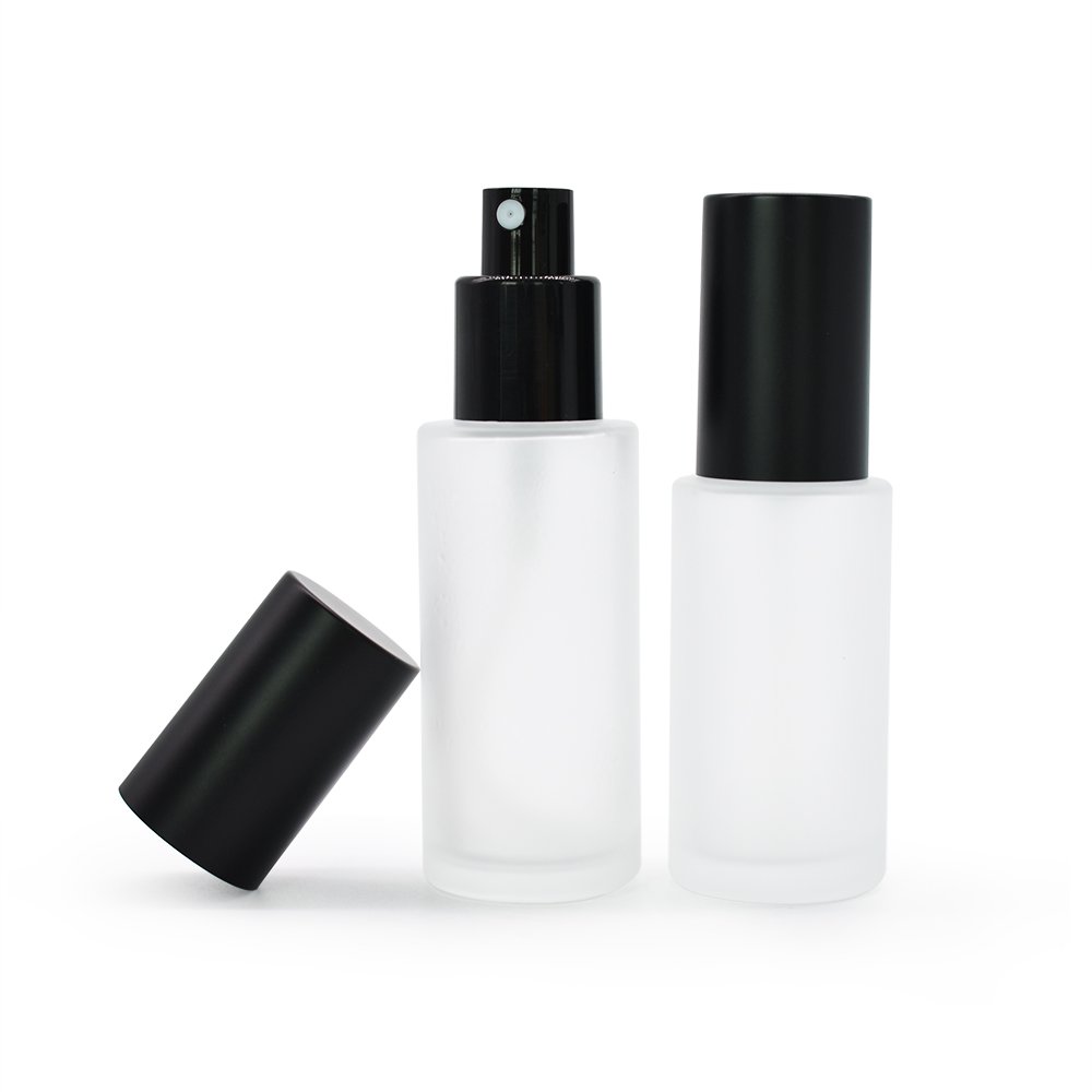 luxury 30ml 60ml 100ml frosted clear glass spray mist bottle with black cap