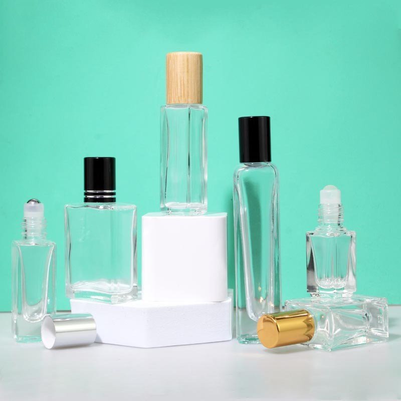 Hot Sale 5ml Square Essential Oil Roll On Bottle Clear Frosted Glass Roller Bottle with Metal Roller And Silver Gold Black Cap