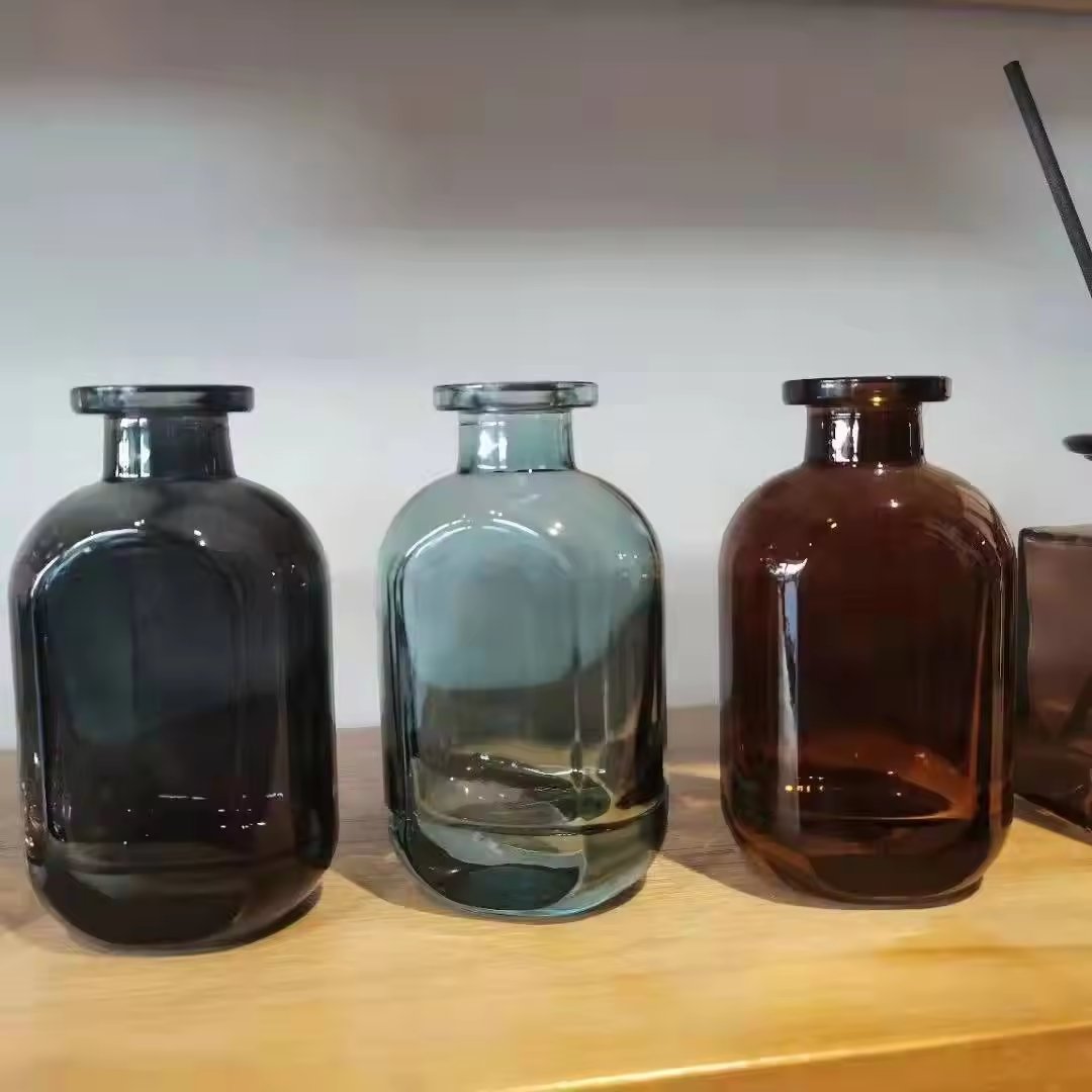 50ml 150ml 250ml semi-transparent black Glass Diffuser Bottle 100 ml Aromatherapy Jar Air Freshener Fragrance Diffuser Bottles