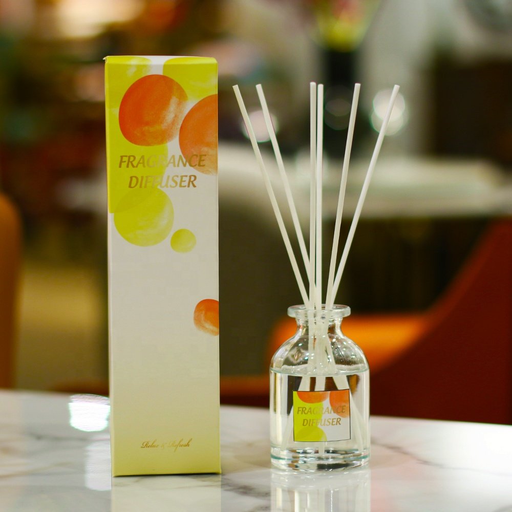 100ml Factory direct sale wholesale or custom luxury glass bottle aromatherapy scented essential oil fragrance reed diffuser OEM