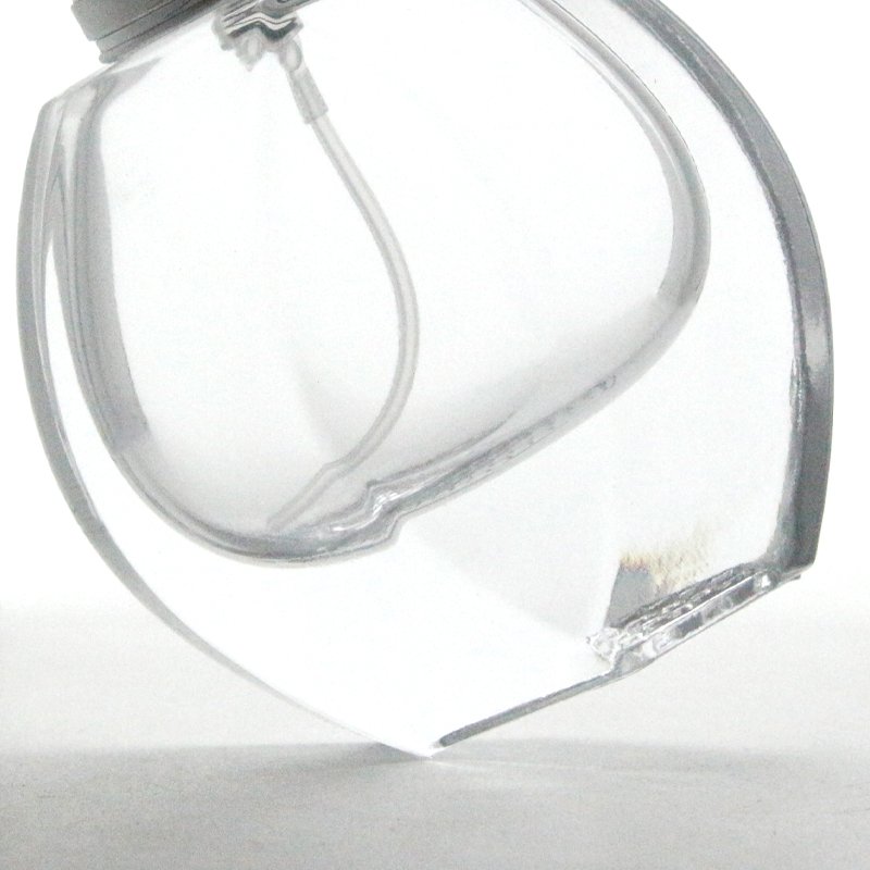 Wholesale stylish 30ml empty nice heavy bottom aluminium nozzles fine mist spray glass decant perfume bottles of parfum