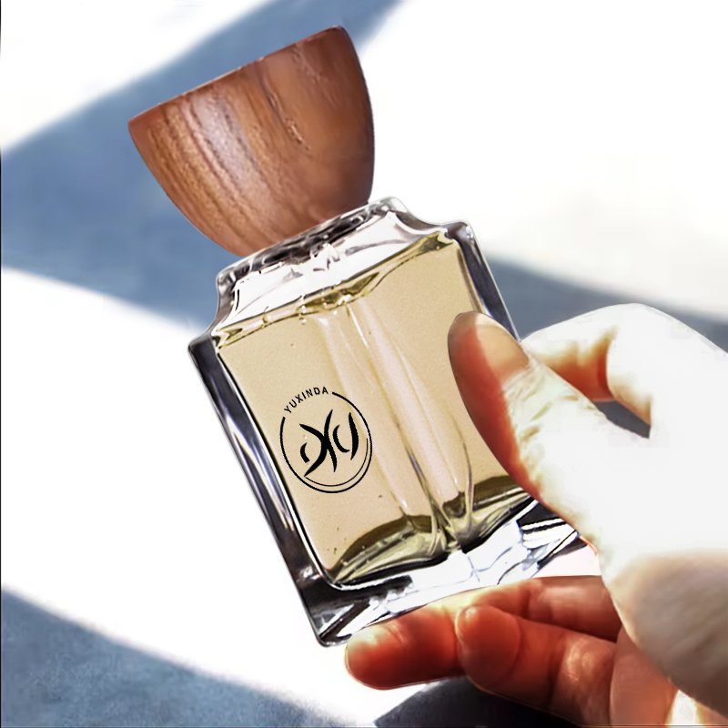 Luxury Woman 30ml 50ml 100ml Square Spray Perfume Glass Bottle 100ml Wholesale Perfume Bottles With Box