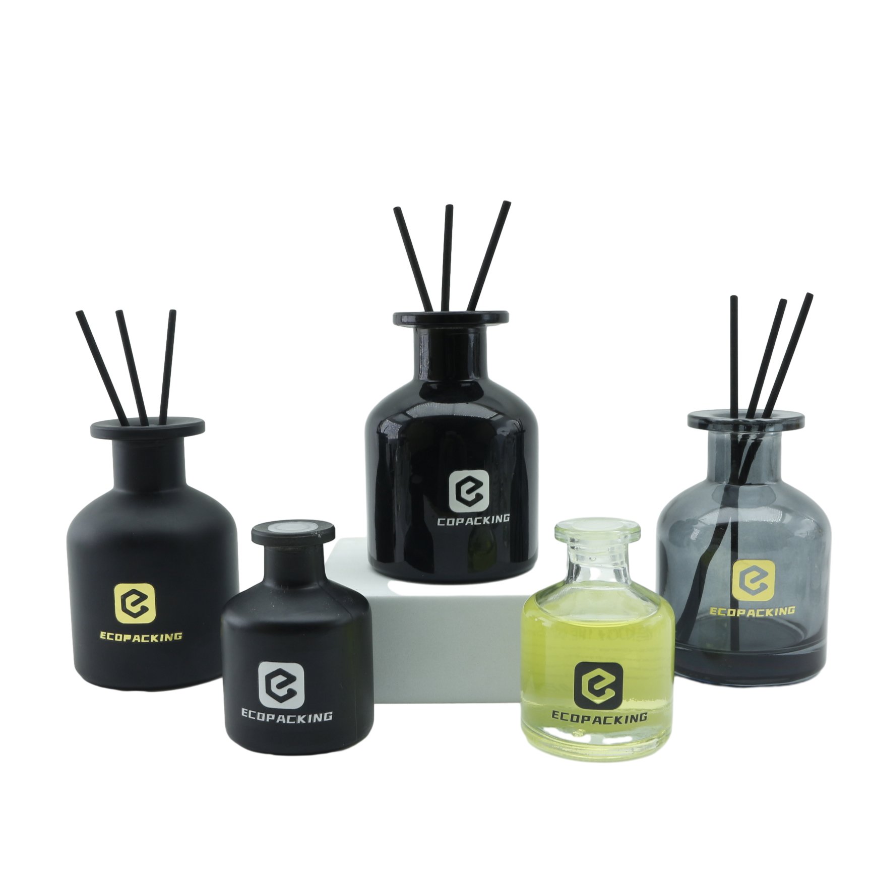 Luxury round glass diffuser bottle 50ml 100ml 150ml 200ml aroma diffuser bottle perfume diffuser bottle