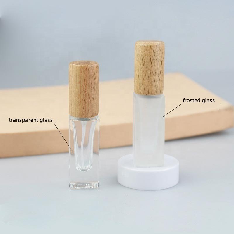 Empty Refillable 5ml Clear Frosted Small Square Travel Sized Perfume Spray Glass Bottle With Wooden Caps
