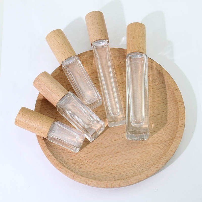Empty Refillable 5ml Clear Frosted Small Square Travel Sized Perfume Spray Glass Bottle With Wooden Caps