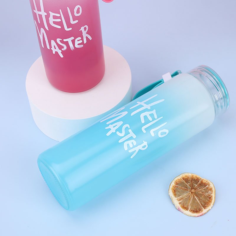 Hot Selling Sports Portable Water Bottle Glass Lovely Motivational Water Bottle With Lifting Rope
