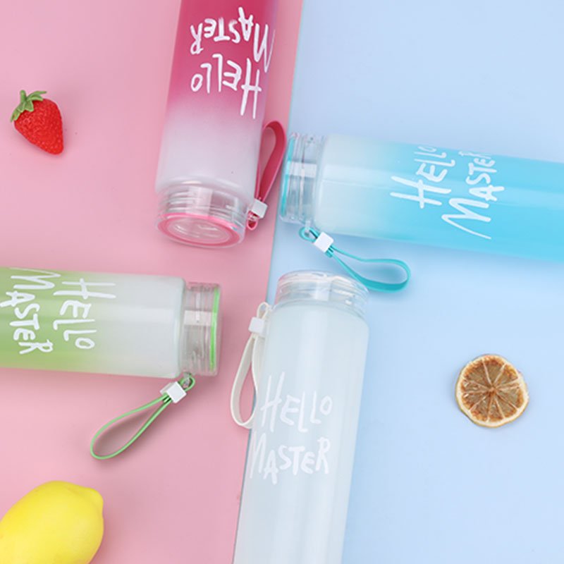 Hot Selling Sports Portable Water Bottle Glass Lovely Motivational Water Bottle With Lifting Rope