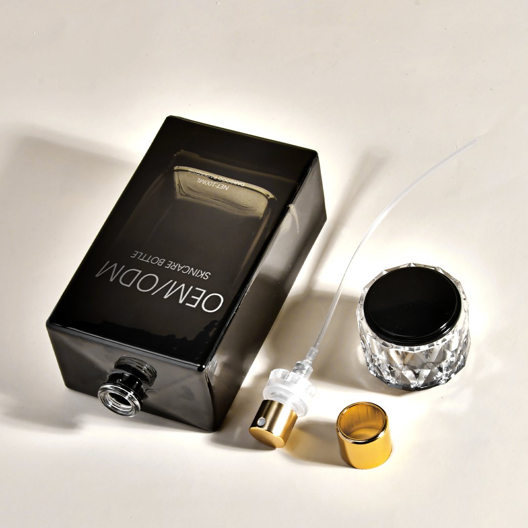 Luxury Stylish Perfume Bottle 100 Ml Square Perfume Bottle Parfum 100ml Perfume Glass Bottle For Gift