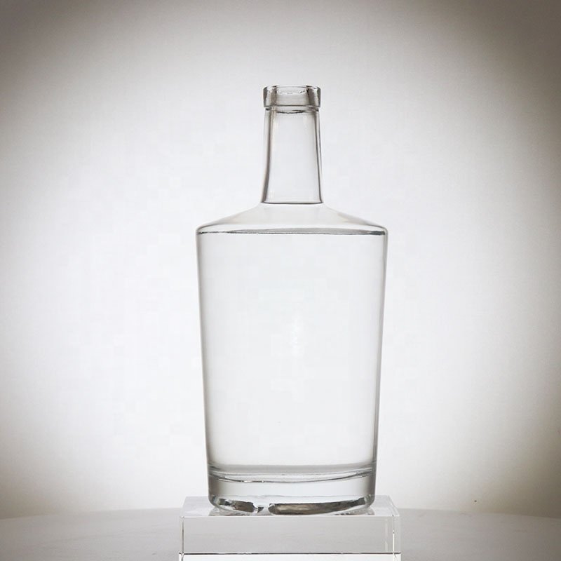 Liquor bottle 200ml 375ml 500ml 700ml 750ml glass bottle for vodka whiskey gin spirits glass bottle manufacturer