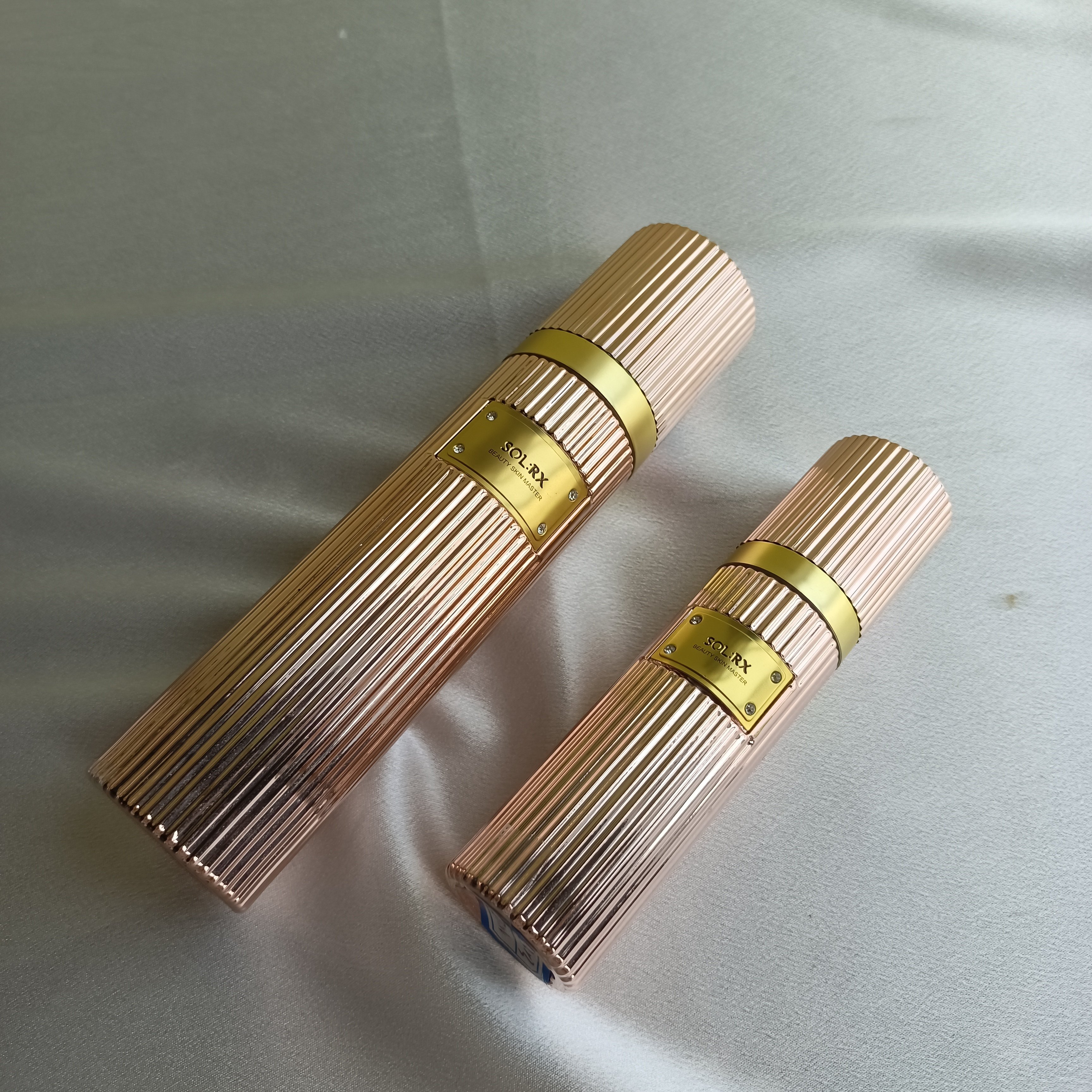 Cylinder empty gold 50ml 130ml glass cosmetic bottle for lotion/Skin Care Serum