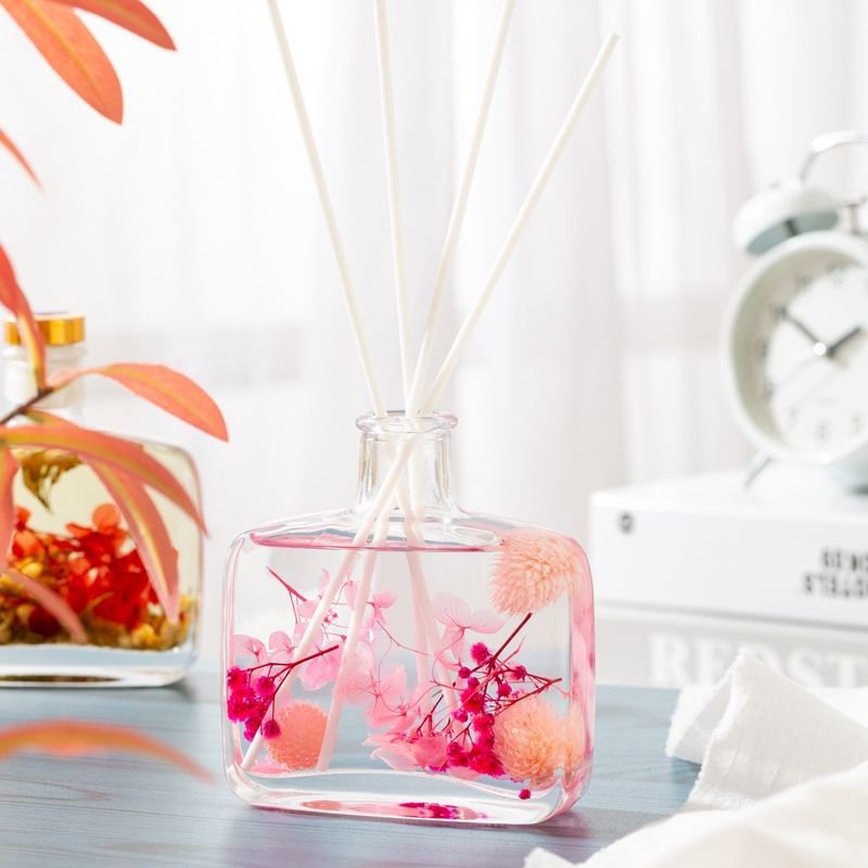 Custom Classical Clear Empty 100ml Fragrance Diffuser Glass Aroma Bottle for Reed Spread Incense