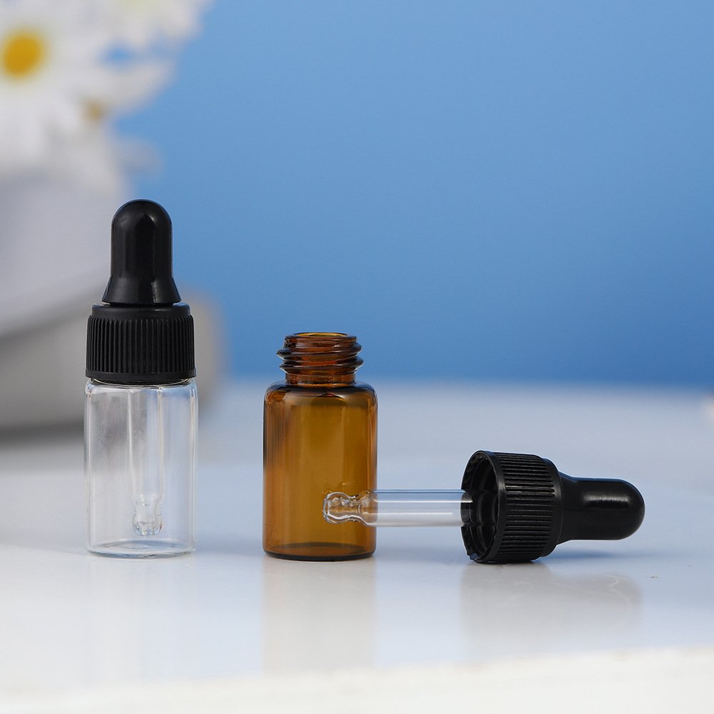 Free Sample Empty Small Size Mini size vials 1ml 2Ml 3Ml 5ml Glass Cosmetic Essential Oil Bottles With Droppers