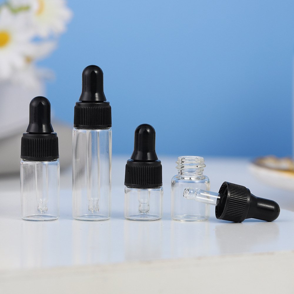 Free Sample Empty Small Size Mini size vials 1ml 2Ml 3Ml 5ml Glass Cosmetic Essential Oil Bottles With Droppers