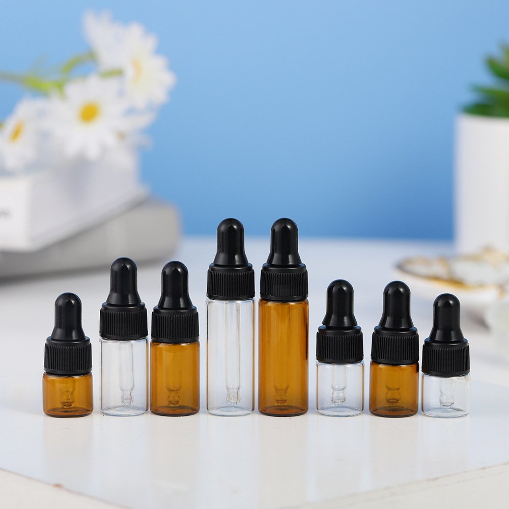 Free Sample Empty Small Size Mini size vials 1ml 2Ml 3Ml 5ml Glass Cosmetic Essential Oil Bottles With Droppers