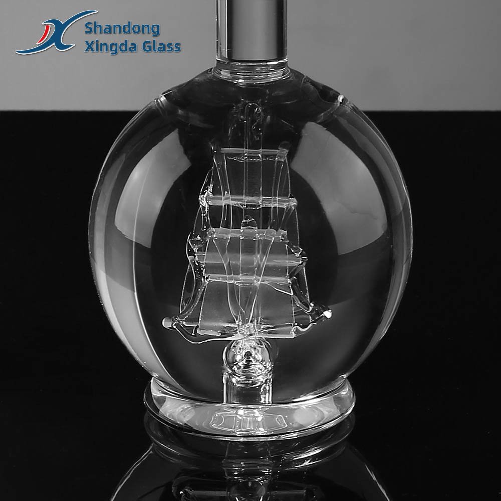 Factory Custom Logo 700Ml Whisky Glass Bottle 750Ml Gin Glass Bottle Lining Sail Boat Shape Vodka Liquor Decanter With Cork