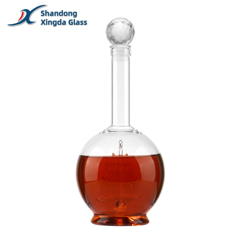 Factory Custom Logo 700Ml Whisky Glass Bottle 750Ml Gin Glass Bottle Lining Sail Boat Shape Vodka Liquor Decanter With Cork