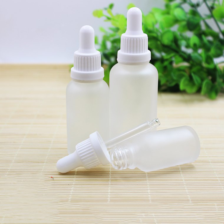 5ml 10ml 15ml 20ml 30ml 50ml 100ml empty clear frosted cosmetic Essential oil bottle white cover Dropper glass bottle