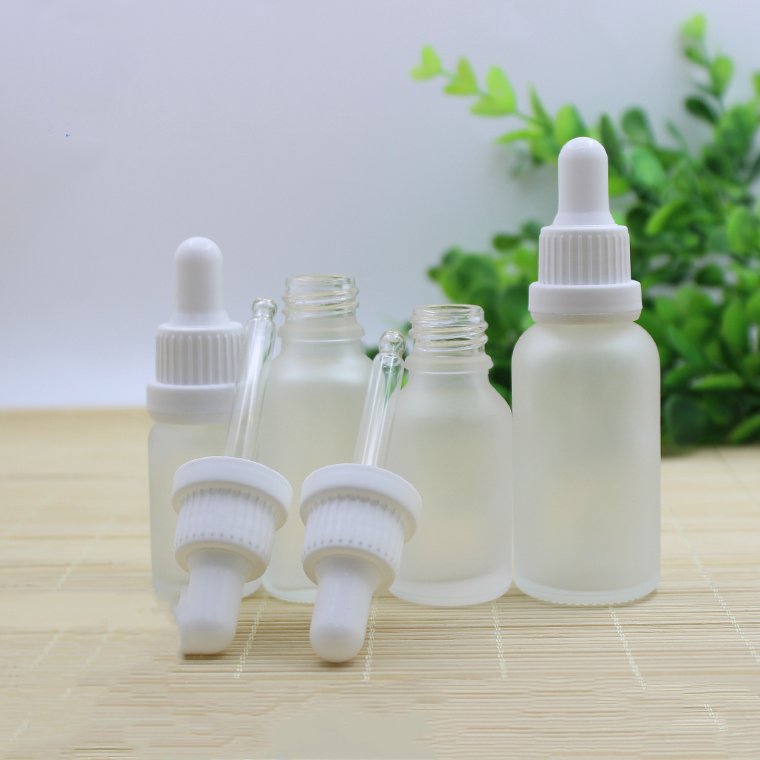 5ml 10ml 15ml 20ml 30ml 50ml 100ml empty clear frosted cosmetic Essential oil bottle white cover Dropper glass bottle