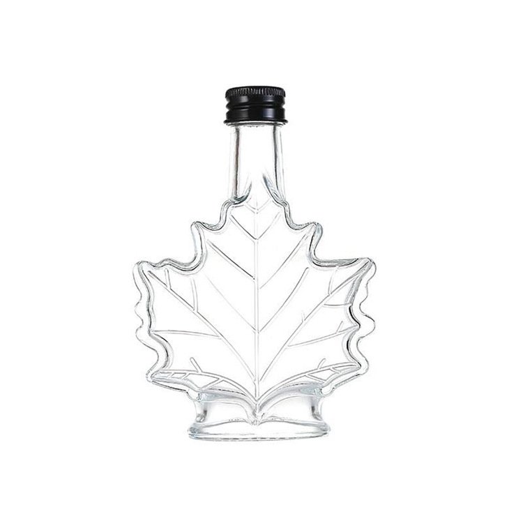 Unique 70ml 100ml 250ml Maple Leaf Shaped Glass Bottle Glass Beverage Bottle Dark Rum bottle with Screw Cap