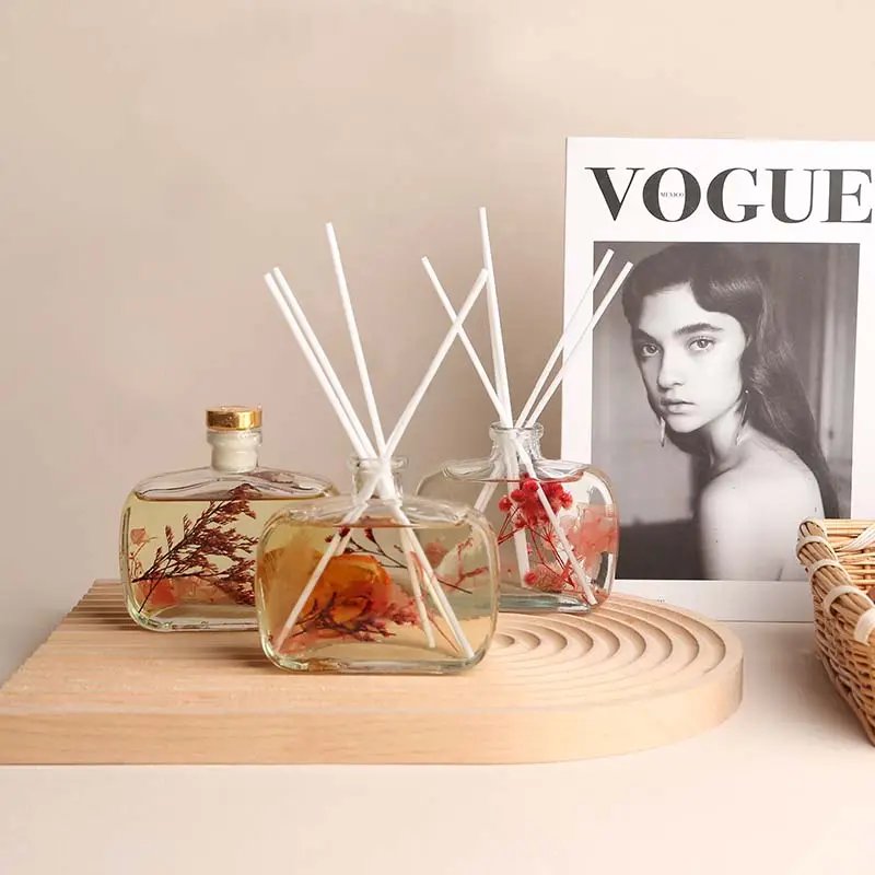 100ML 200ML 230ML Luxury Large Capacity Transparent Clear Empty Flat Reed Diffuser Fragrance Perfume Glass Bottle With Cork