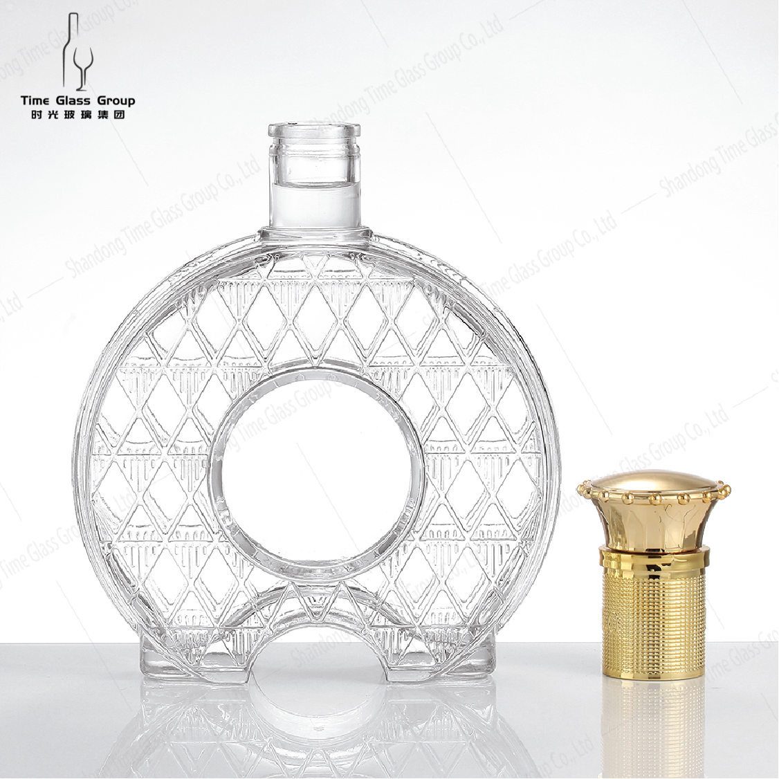 Premium customized 1000ml, 750ml, 700ml, 500ml, 375ml, 250ml, 200ml glass bottle with Cork/ liquor fancy vodka glass bottle