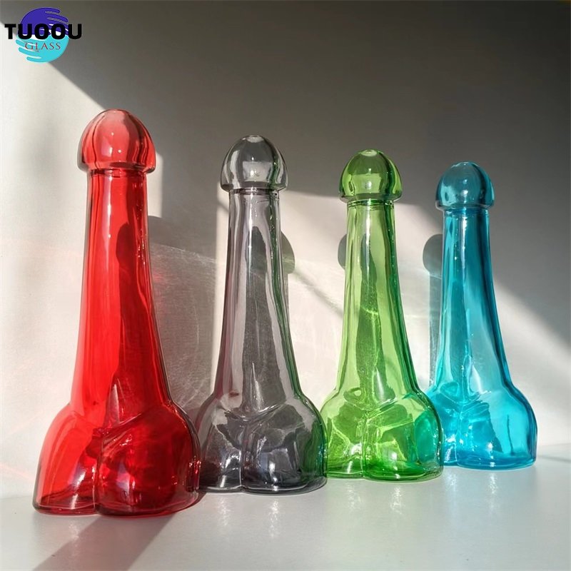 100ML 500ML New and unique creativity Female Masturbation Variable Temperature Male Genital Shape Wine Bar Special Glass Bottle