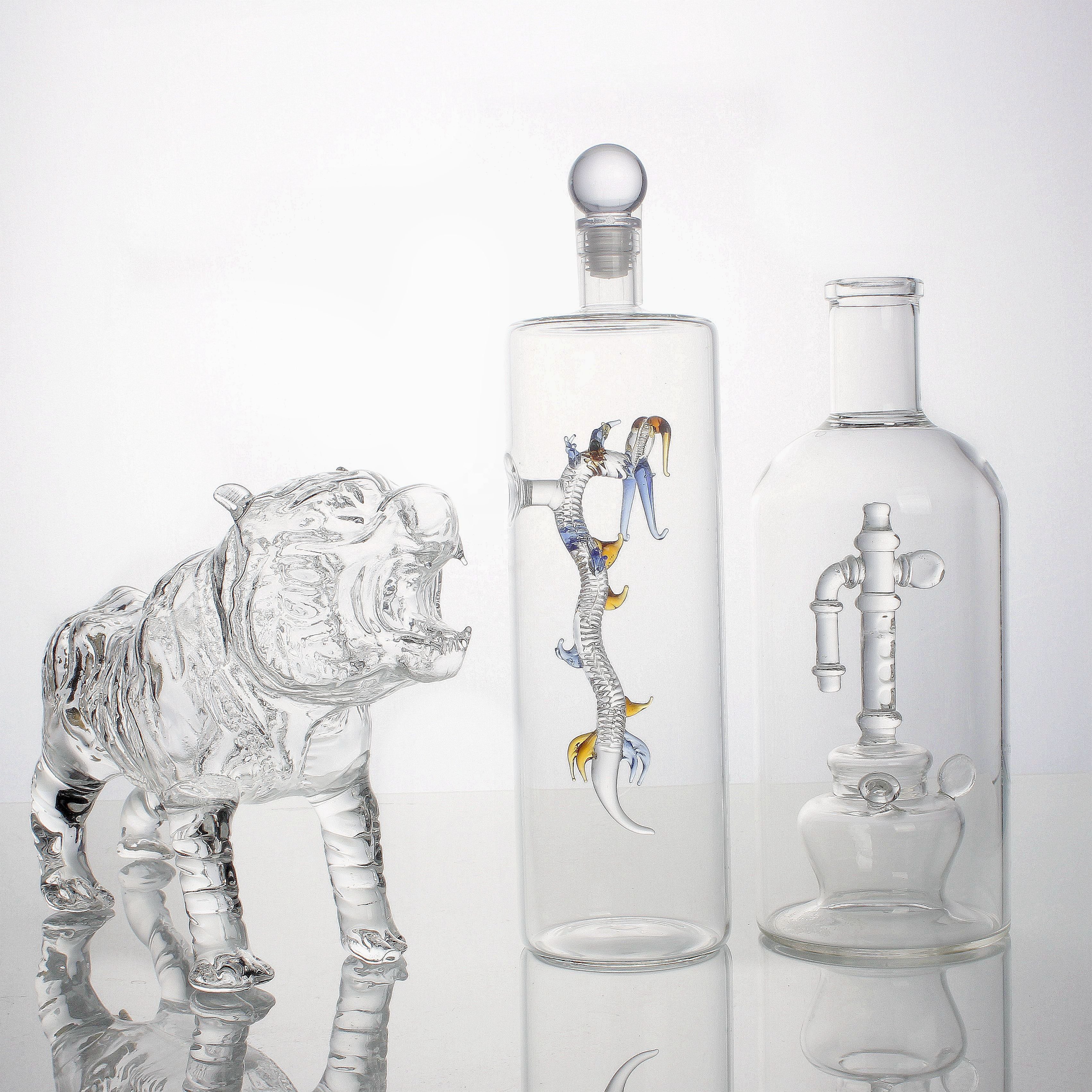 Luxury shape High borosilicate 750ml 700ml glass bottle for liquor gin vodka rum wine spirits brandy beverage